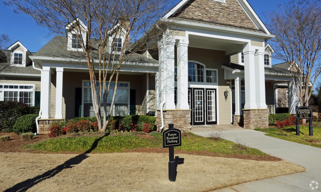 Madison Park Apartments in Madison, AL